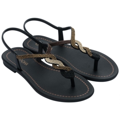 Black Ipanema Twist Women's Sandals | CA-547619B