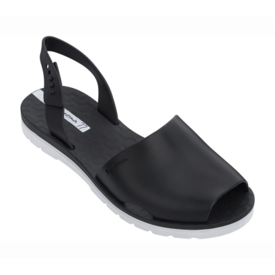 Black White Ipanema Barcelona Women's Sandals | CA-690348C